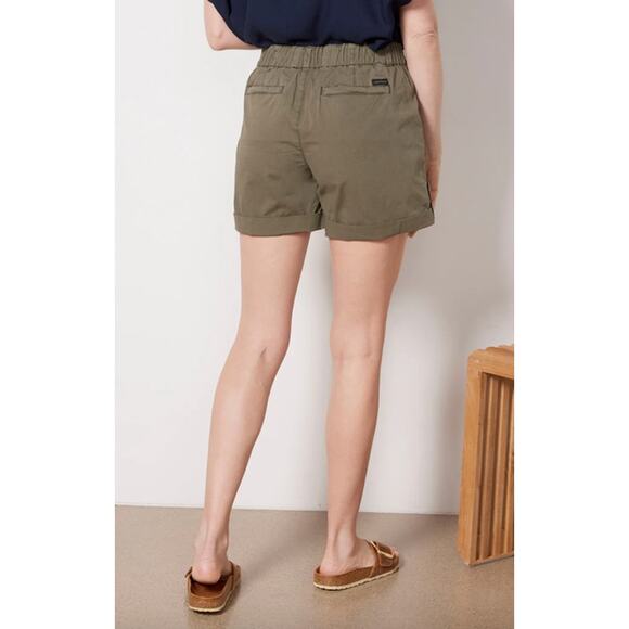 SANCTUARY Shorts Size 20W NEW Switchback Cuffed Short Olive Green - Picture 2 of 6